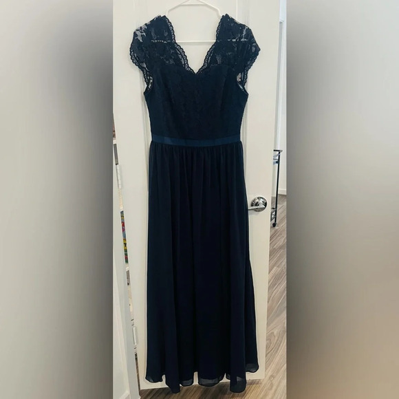 Daisyaner Formal Floral Lace Maxi Dress Evening V-Neck Dress in Navy - Picture 5 of 8